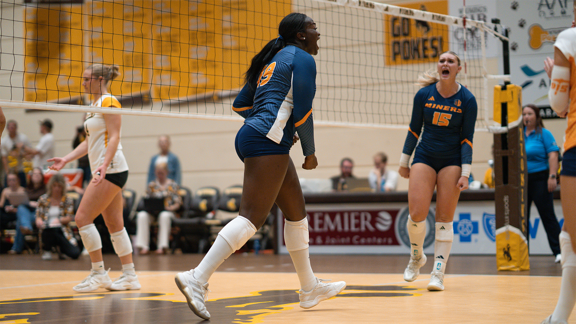 VB-Luvina Oguntimehin