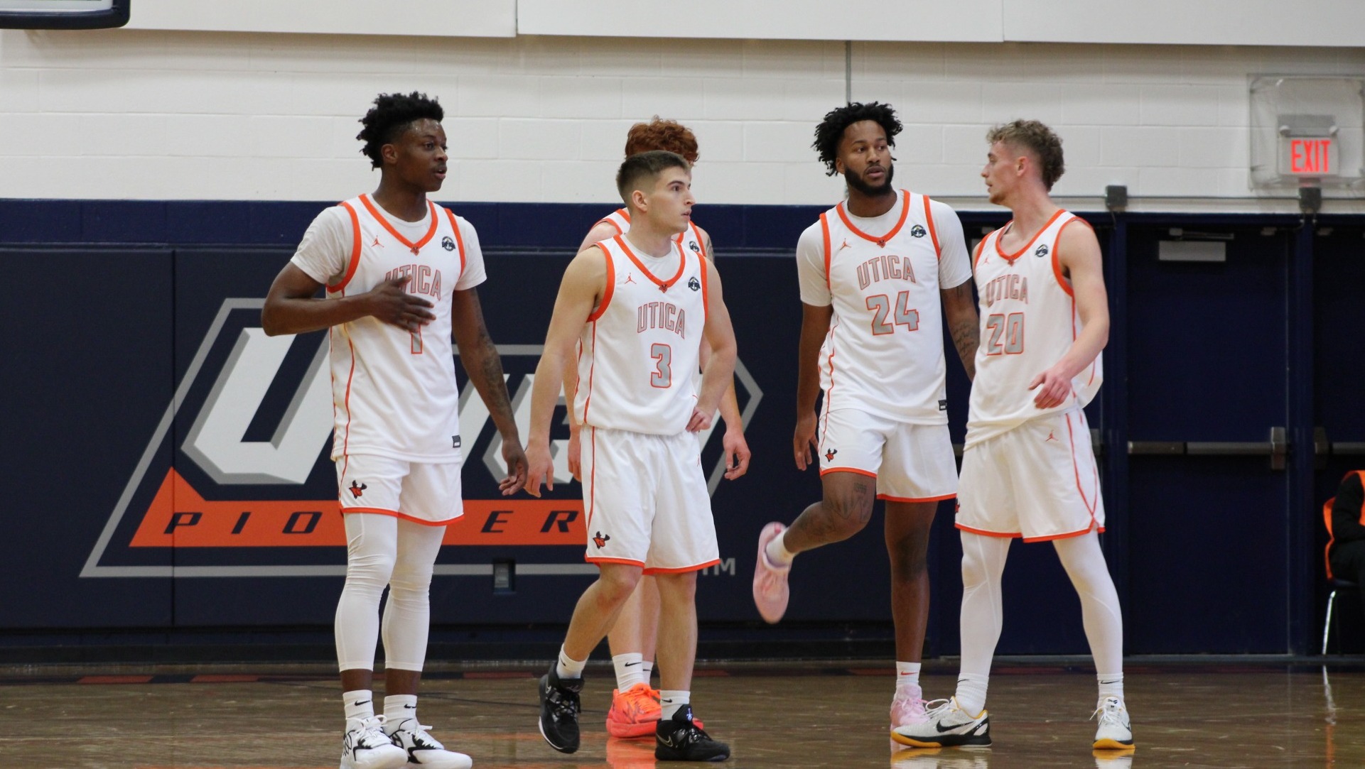 Luke Bourgault Men's Basketball Utica University Athletics