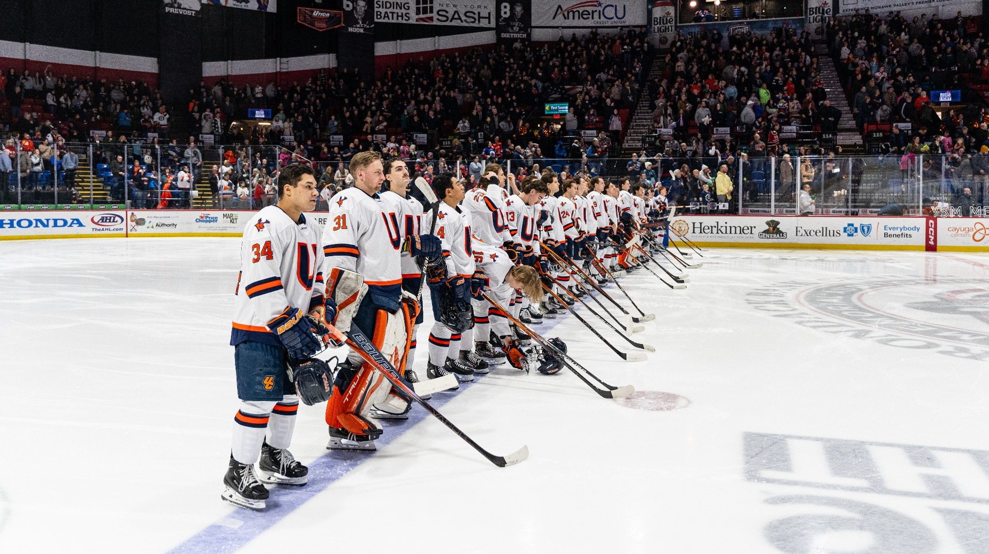 No. 4 Men's Hockey Falls at Oswego Utica University Athletics