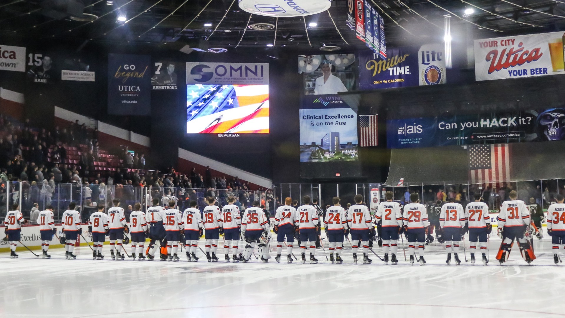 No. 4 Men's Hockey Opens Exhibition Play Against Canton Utica