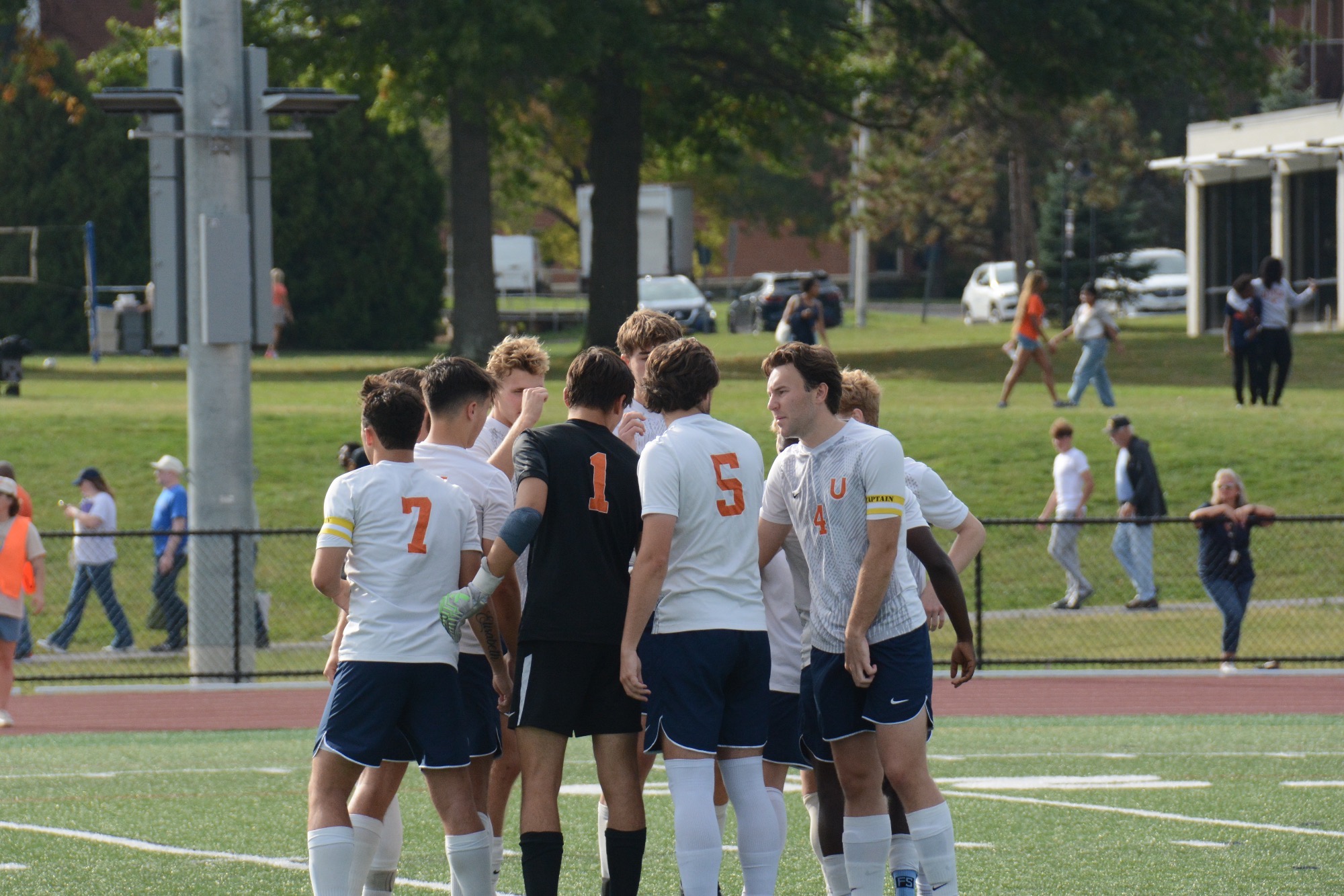 MSOC Group Huddle