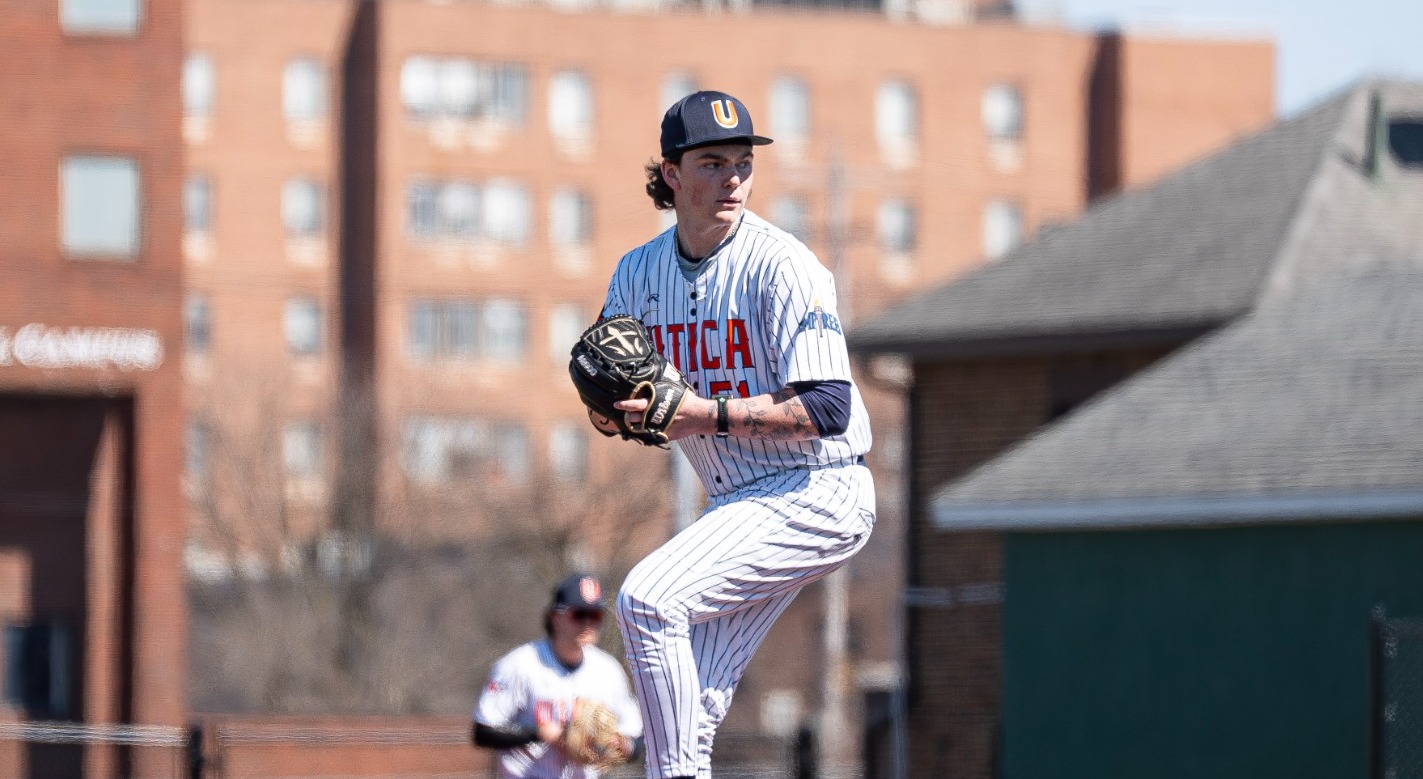 Brady Leichtman Pitching