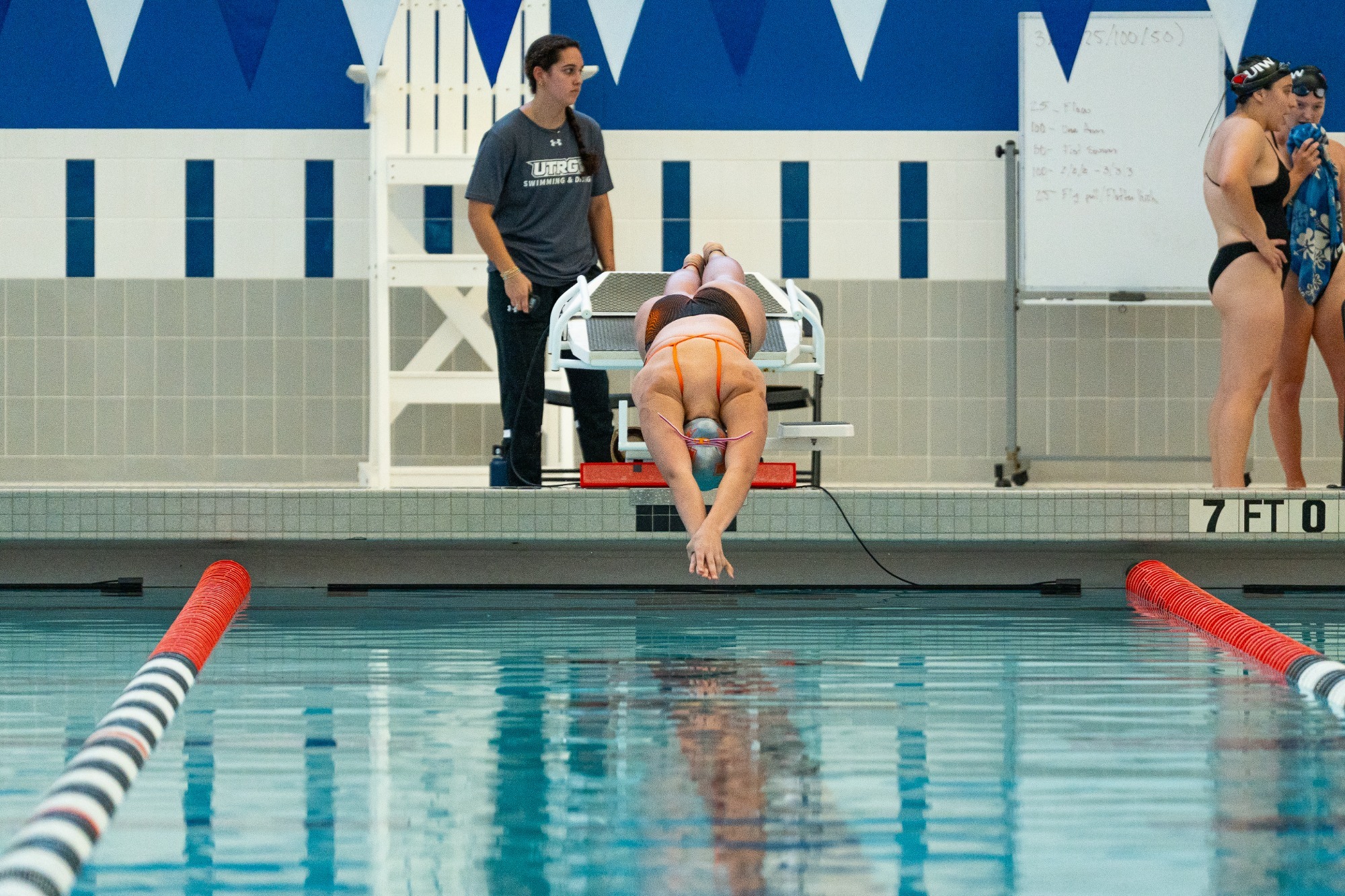 Swim/Dive Action Shot