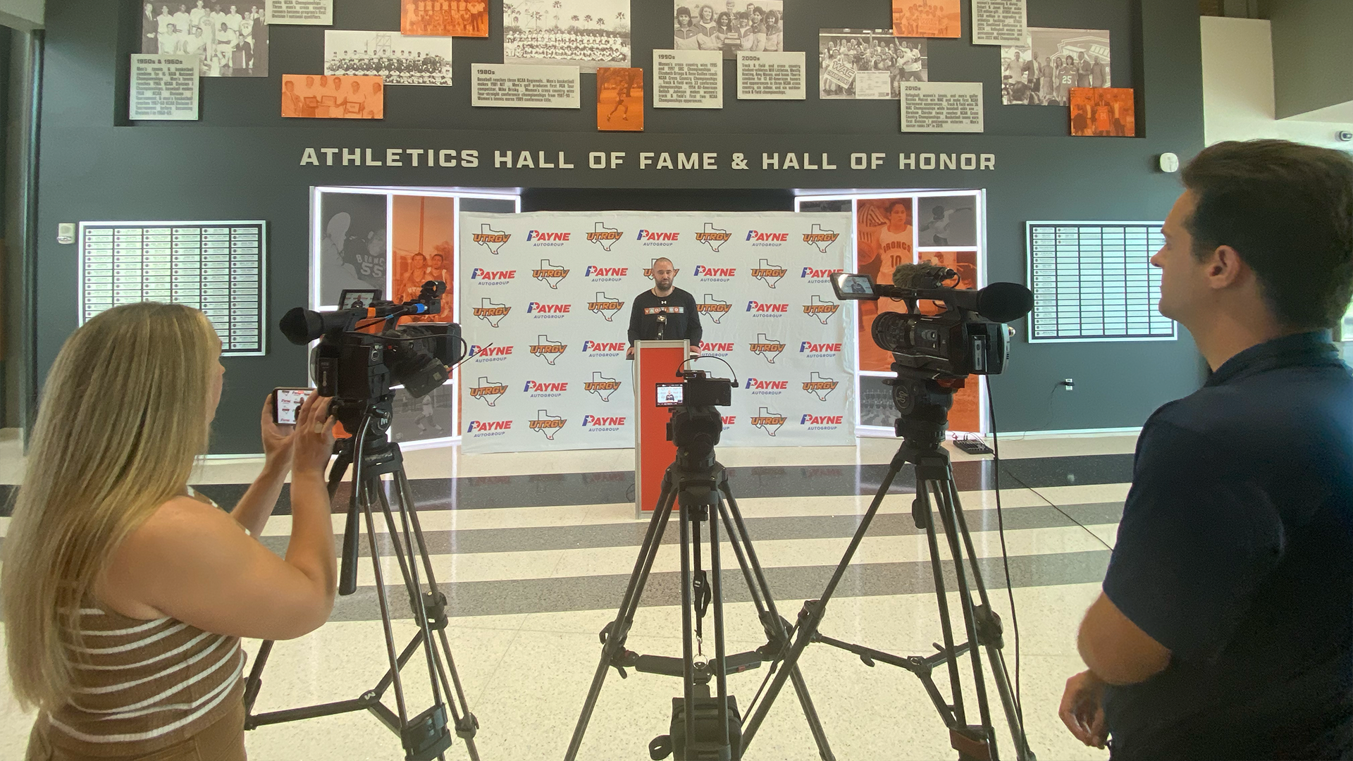 Coach Marquis at Men's Basketball Press Conference