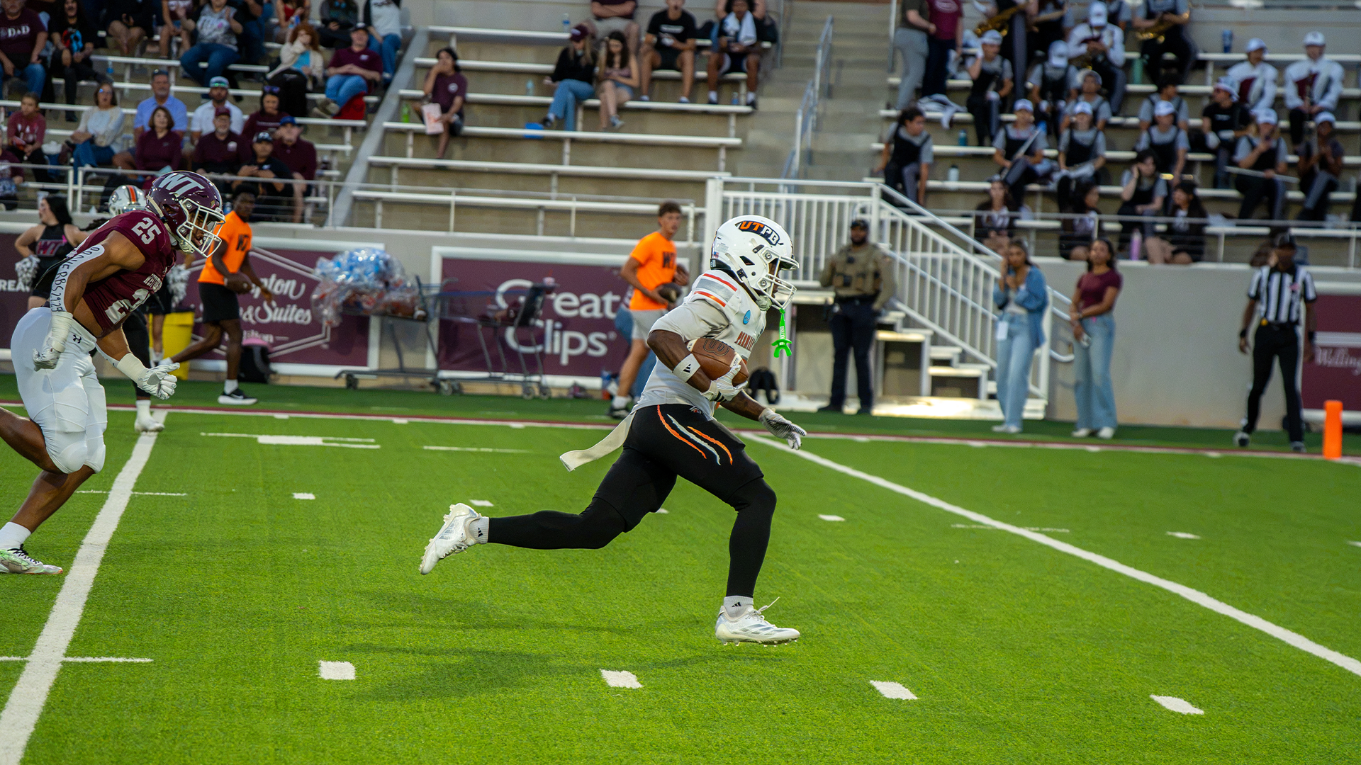 Tre Brown breaking free for a touchdown