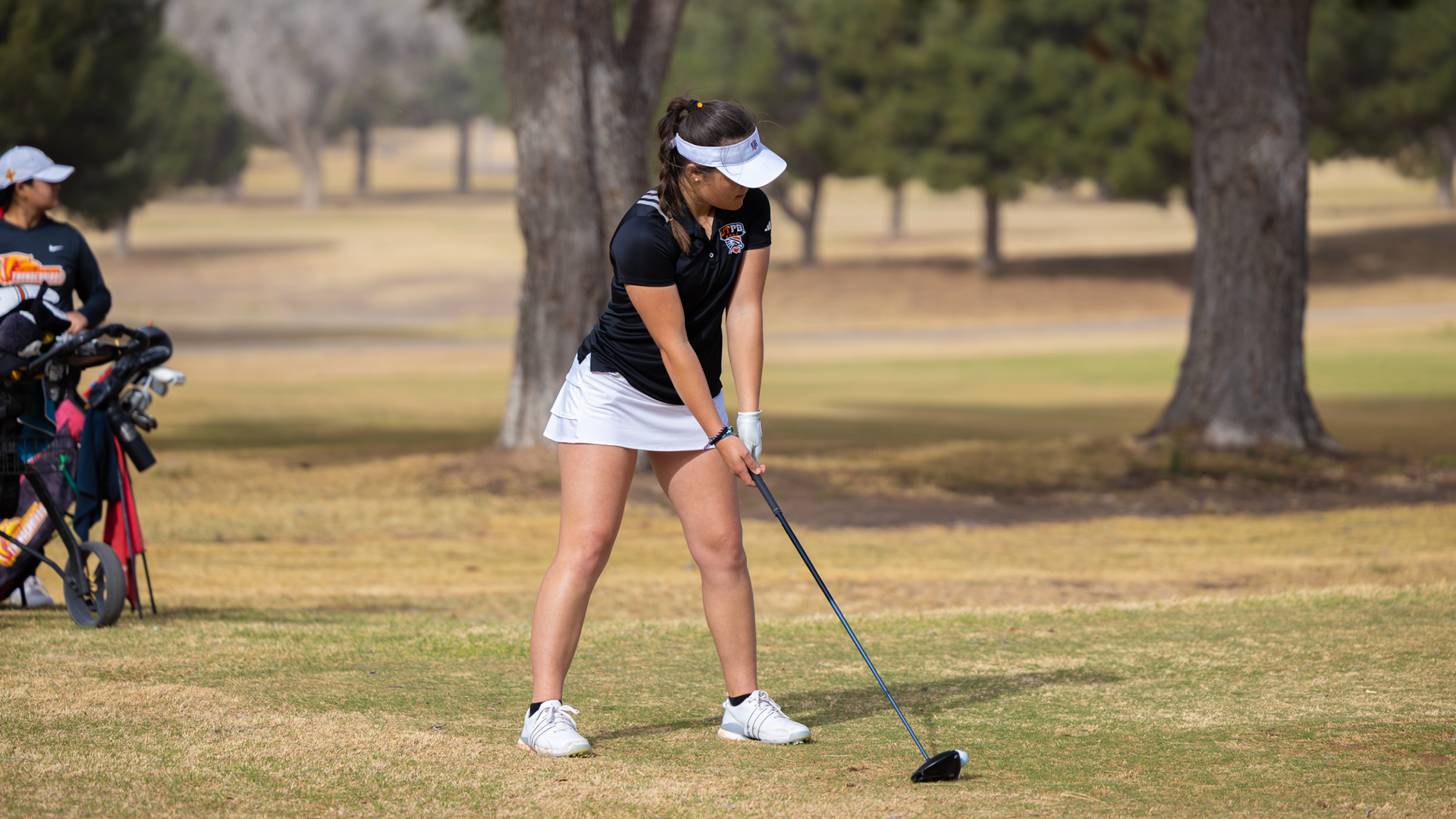  Lorena Etxeberria preparing to swing