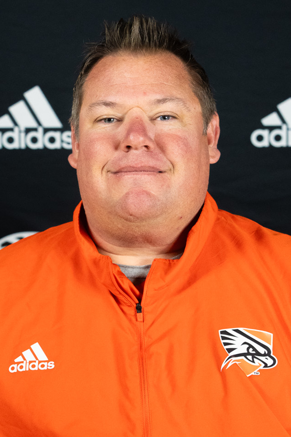 Head shot of Chris Tolson