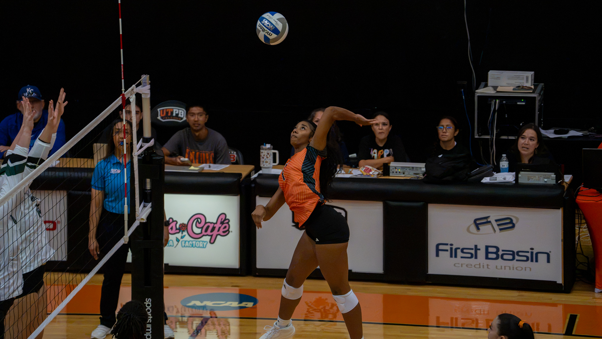 Makenna Grimes kill against UT Dallas
