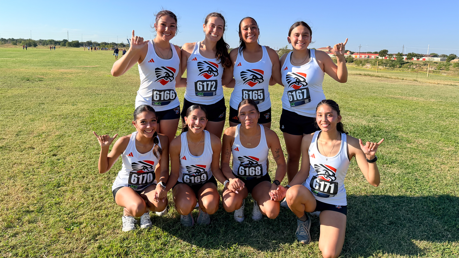 XC team photo before Texas Tech Open