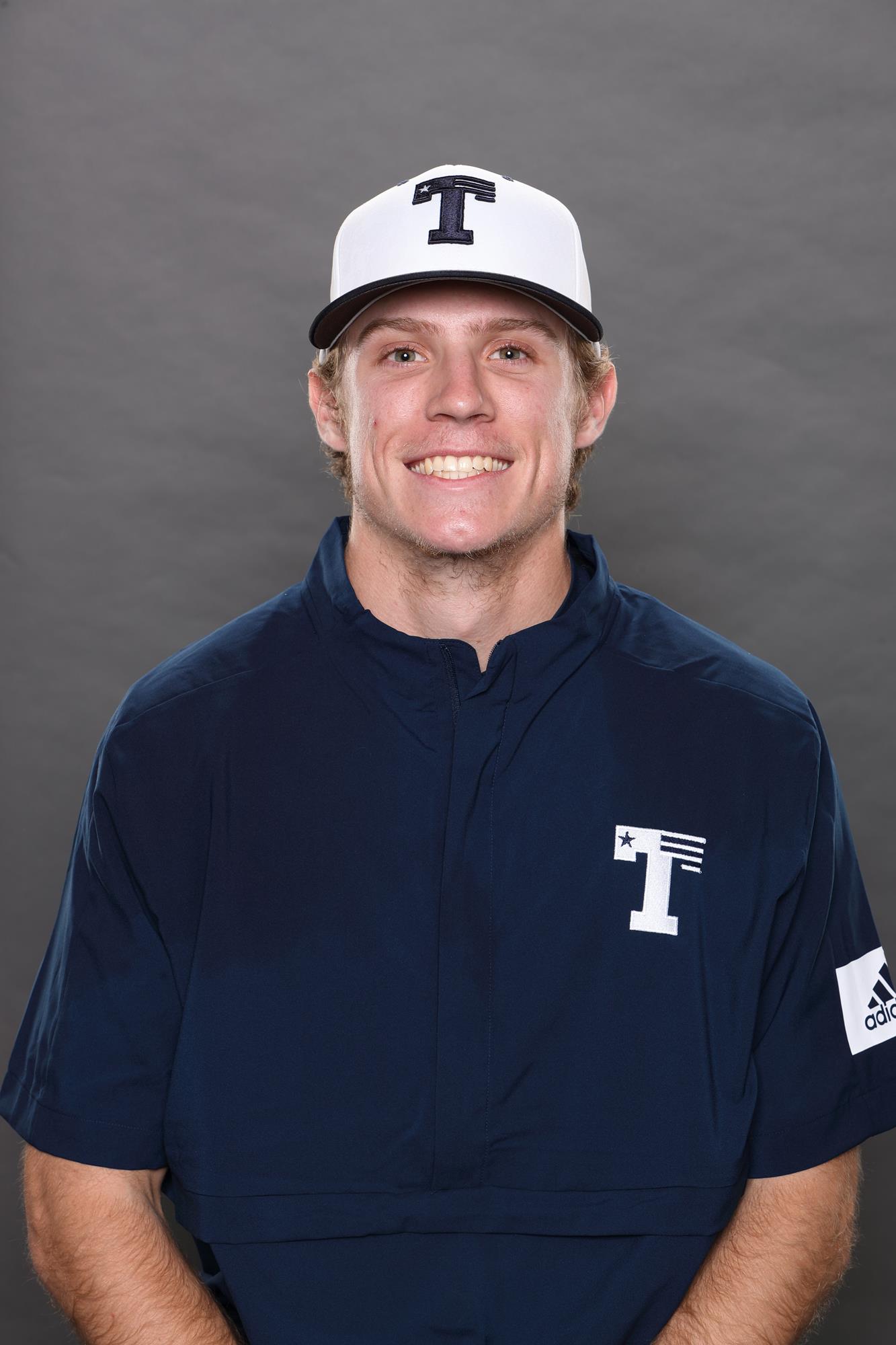 UT Tyler baseball assistant coach Turner Givens