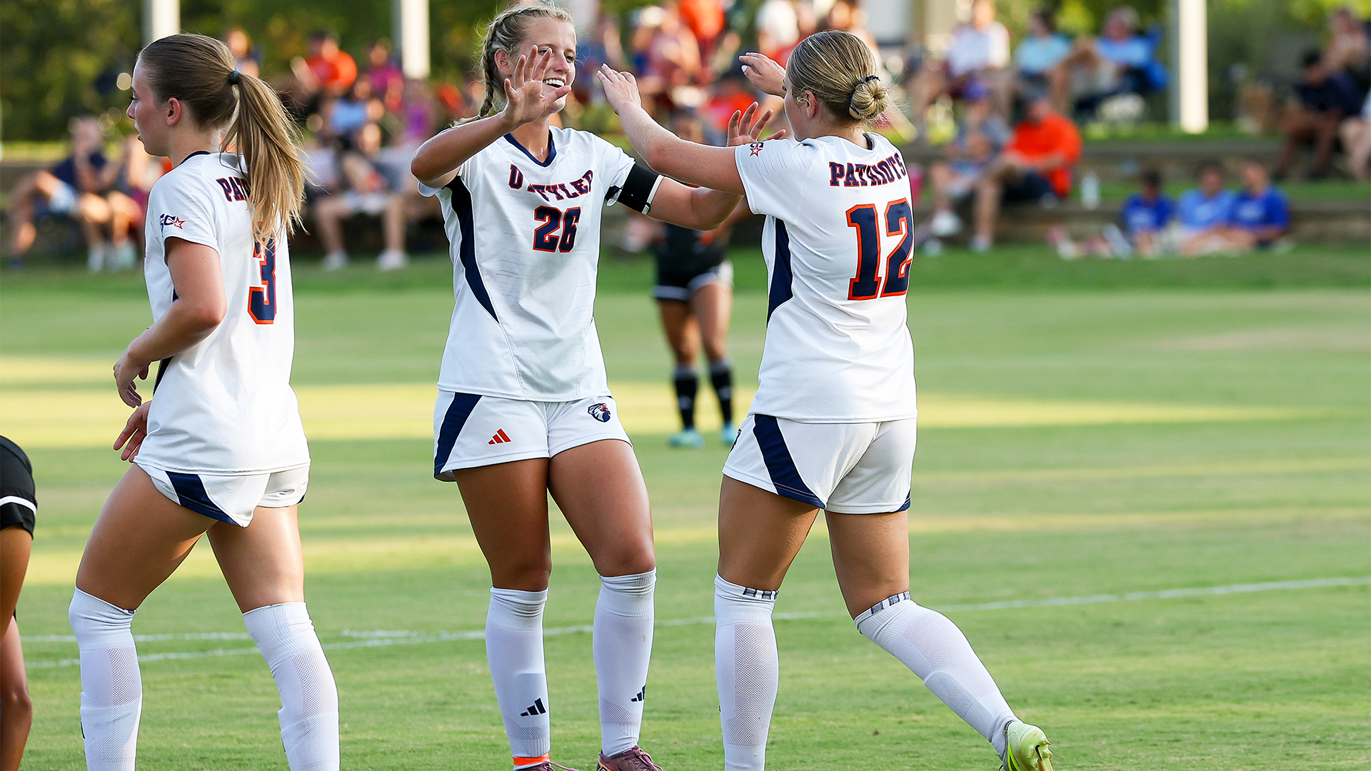 W Soccer Weekly Preview Week 7