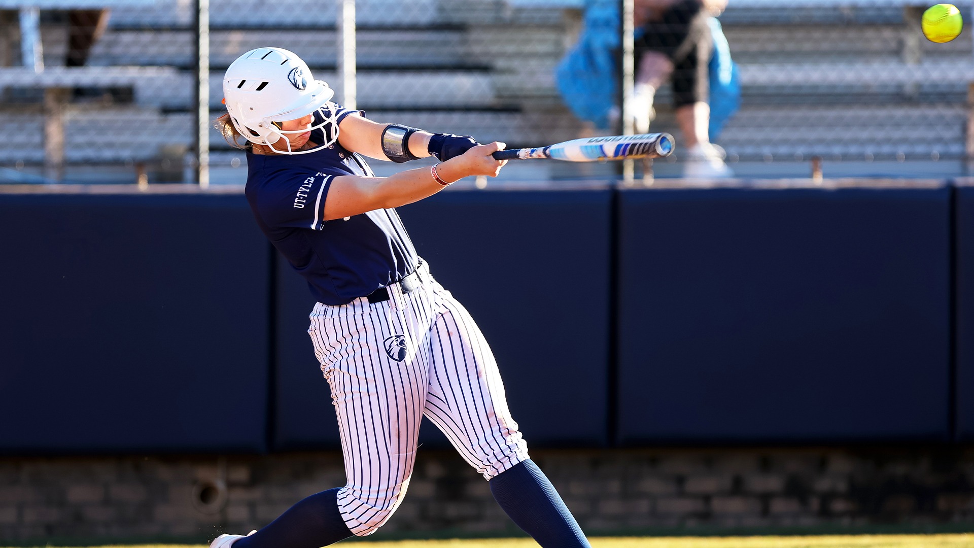 Taryn Barney hits a ball during the 2025 season.