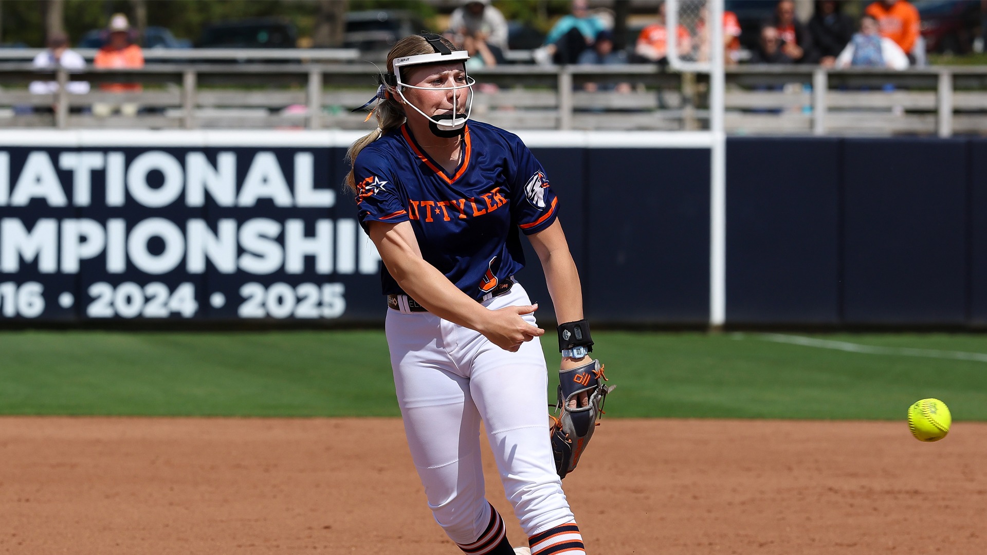 Kendall Selitzky delivers a pitch against Sul Ross State