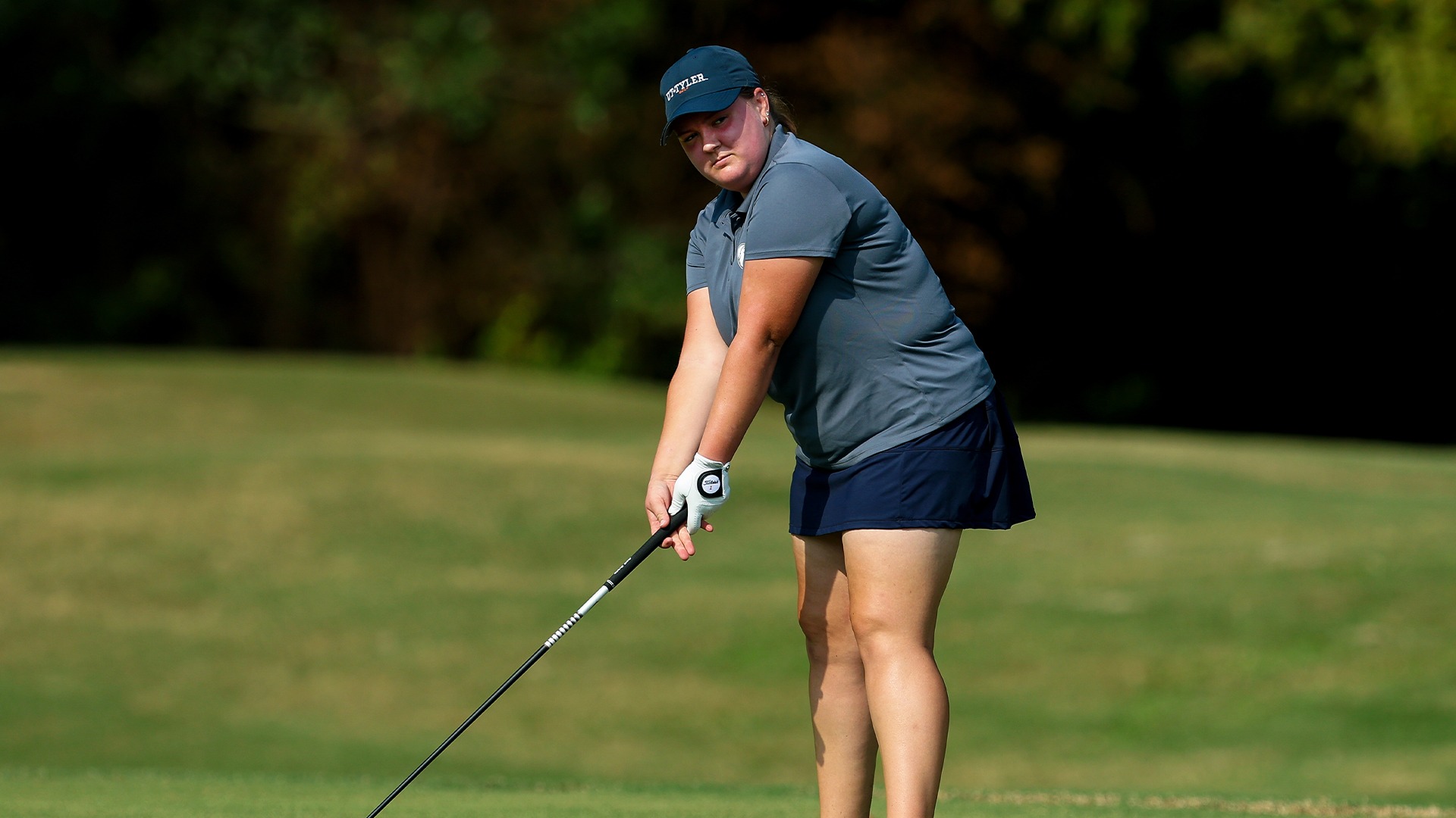 Lucy Kate Smith prepares to tee off at Hollytree Country Club