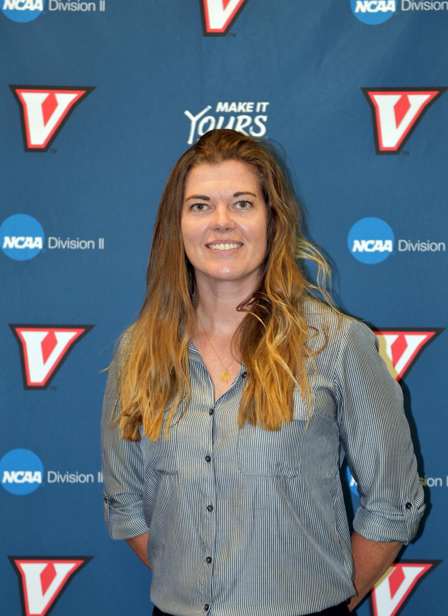 Molly Land Head Shot