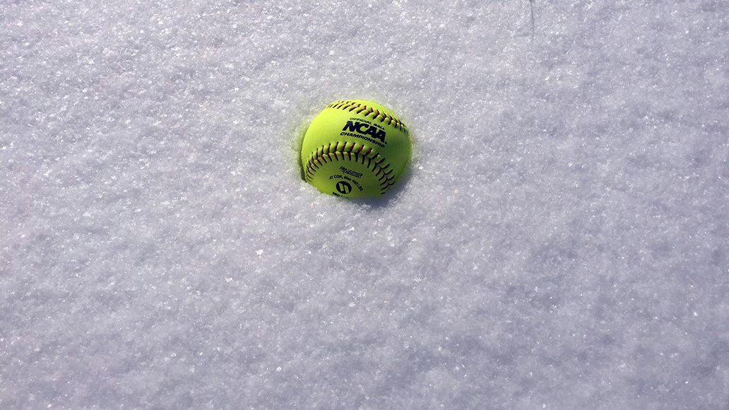 Softball_Snow