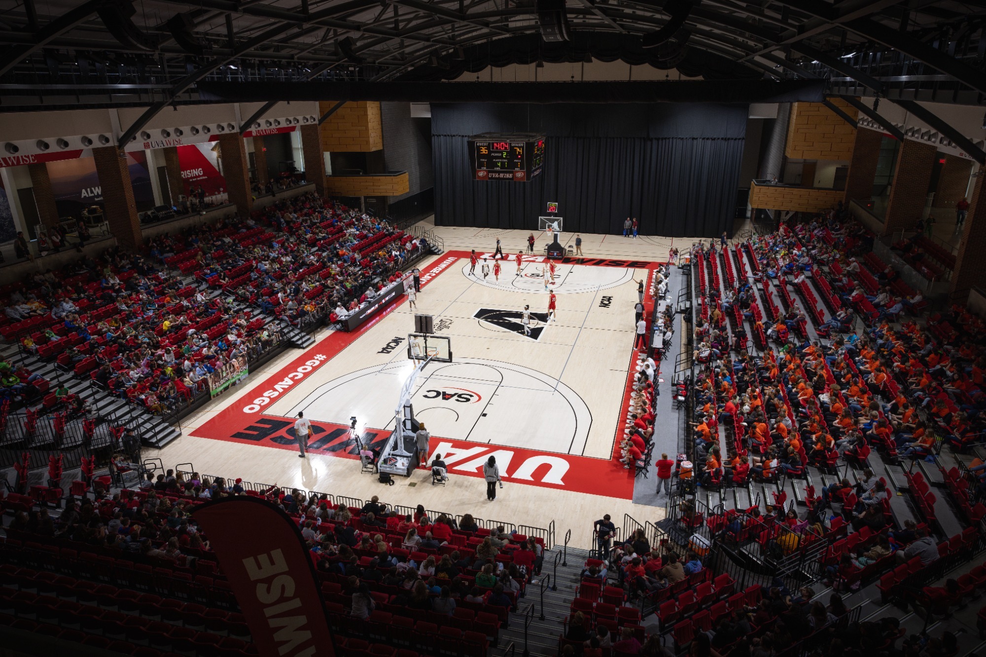 Prior Center - Quillen Court - Kids Day 2024-25 vs Carolina Christian