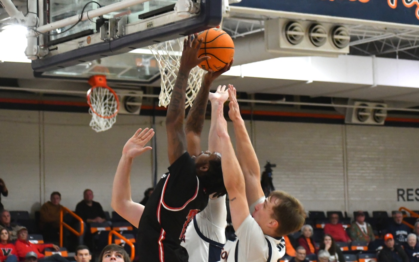 Kam Roberts goes for the contested layup at Carson-Newman -- 2025-26