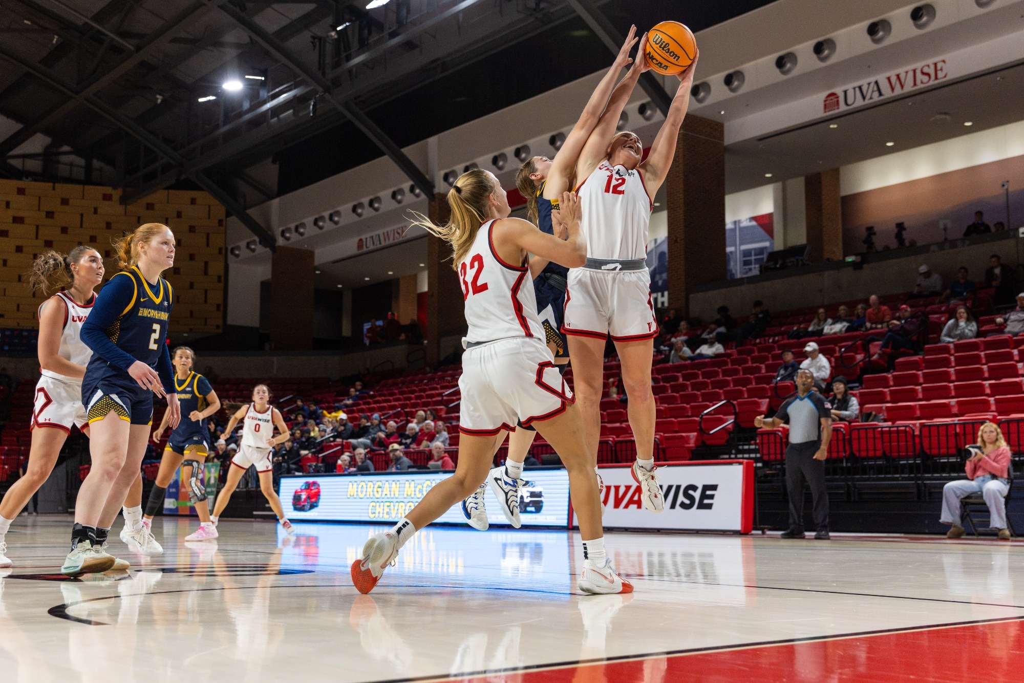 Jalie Ruehling rebound against E&H, 2025-26