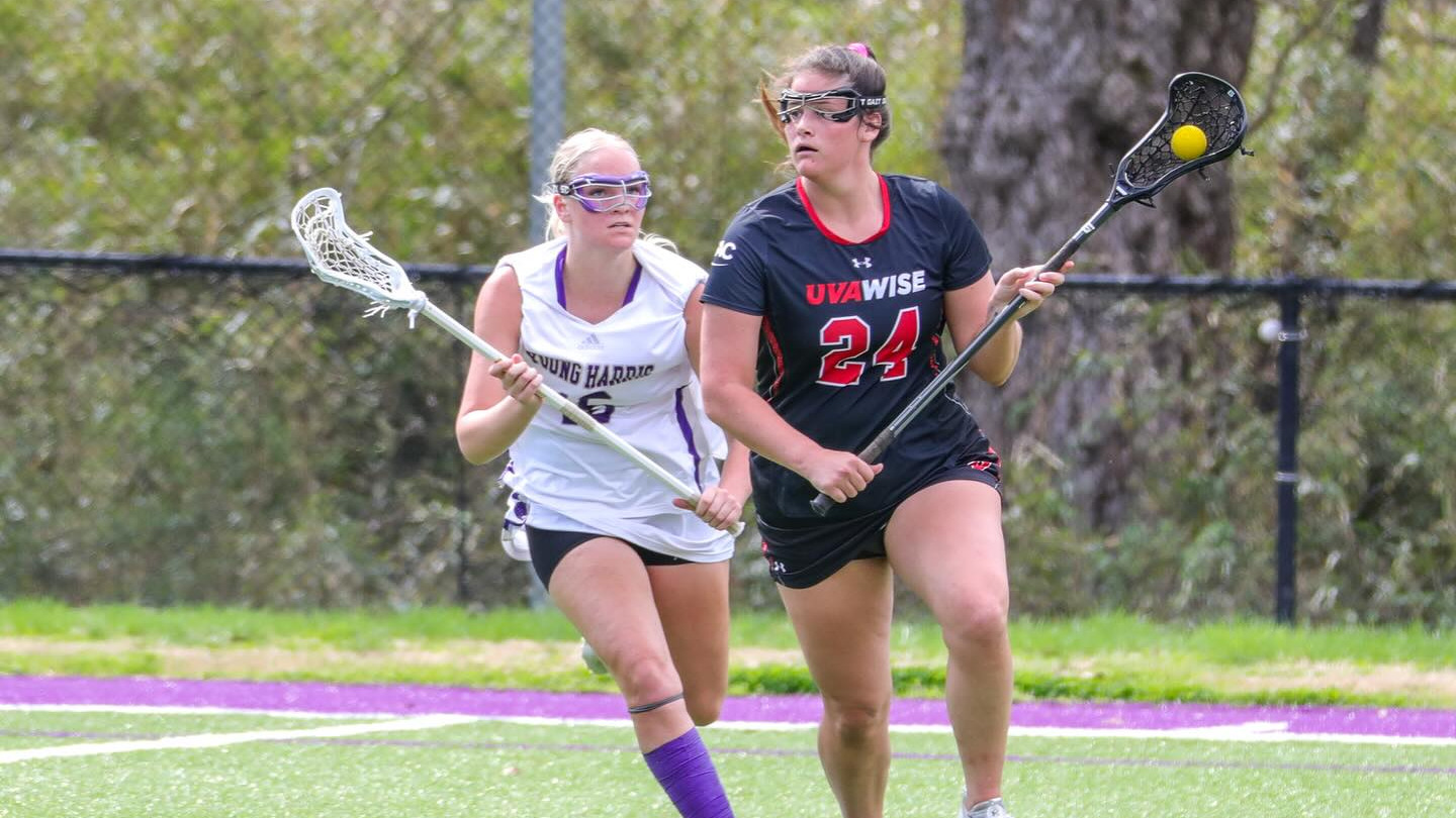 Abby Schrafft carries the ball at Young Harris 2026