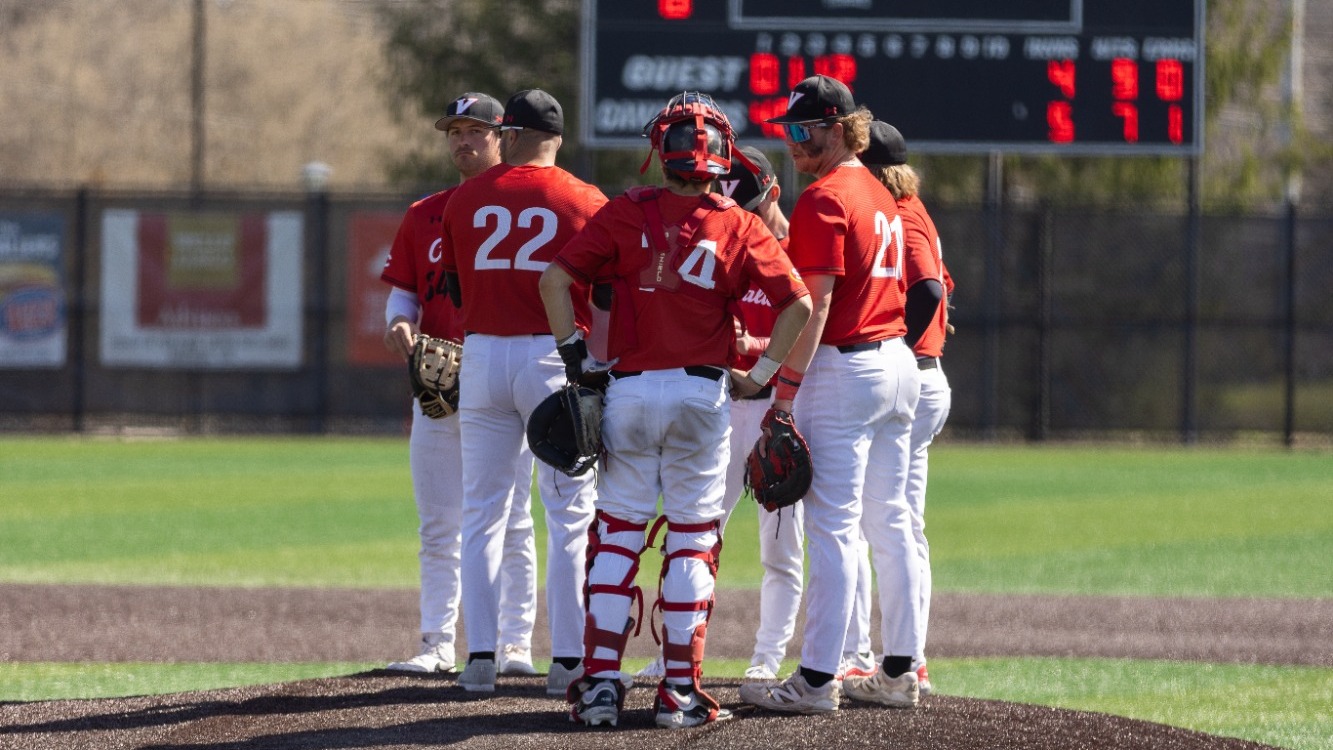 Infield Huddle vs Lenoir-Rhyne - 2026