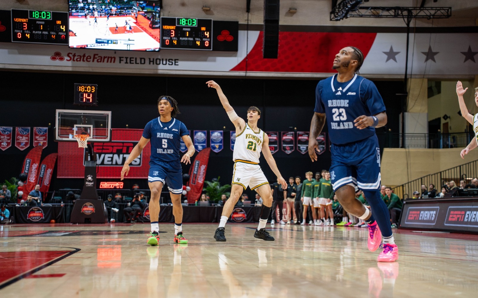 mbb recap vs Rhode Island