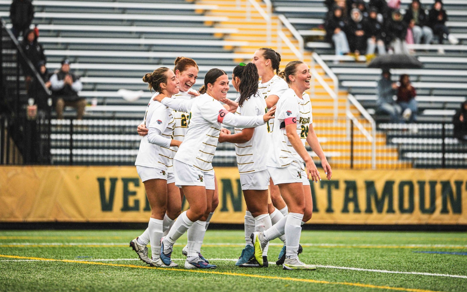 wsoc preview vs UConn