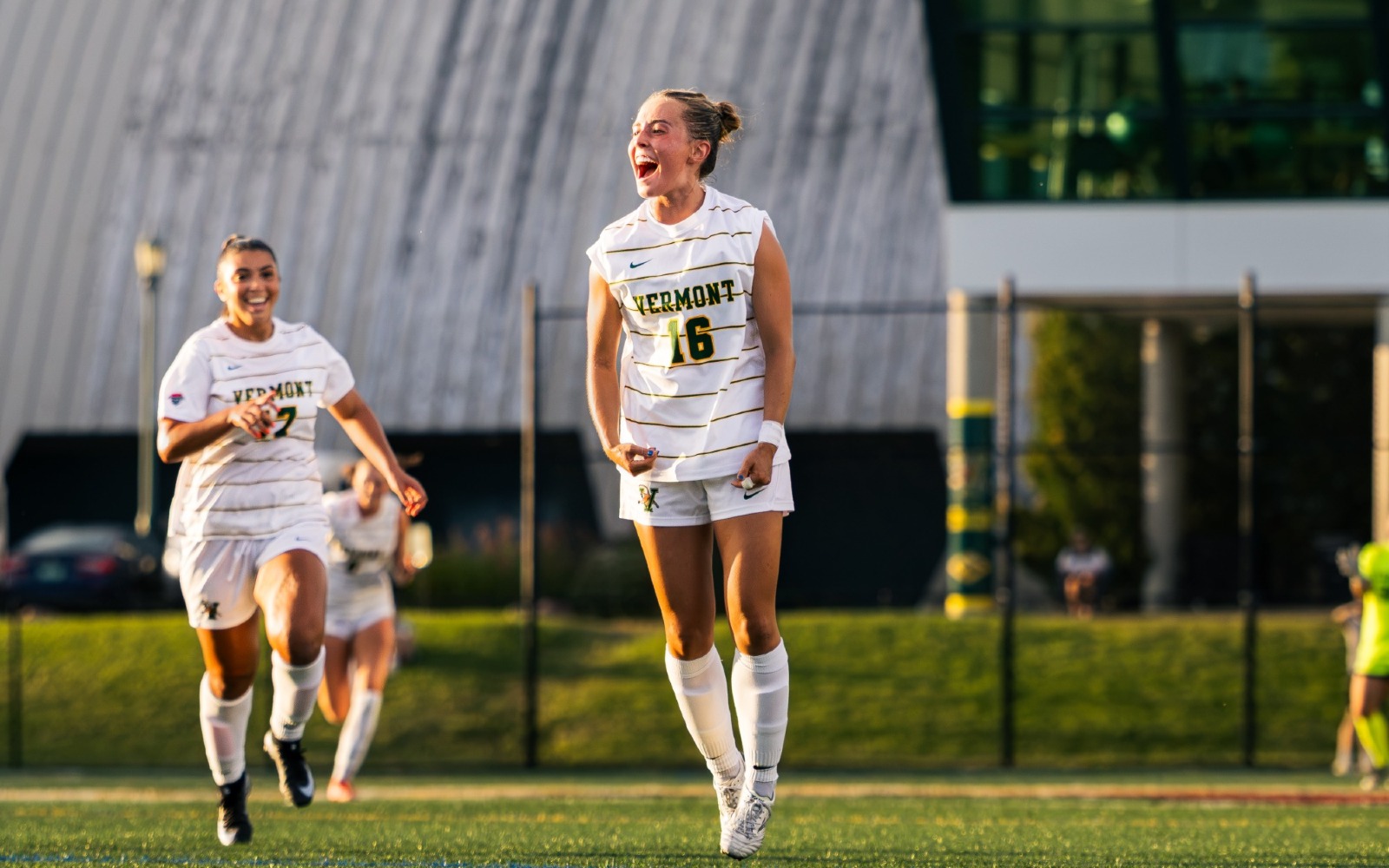 wsoc recap vs Saint Josephs