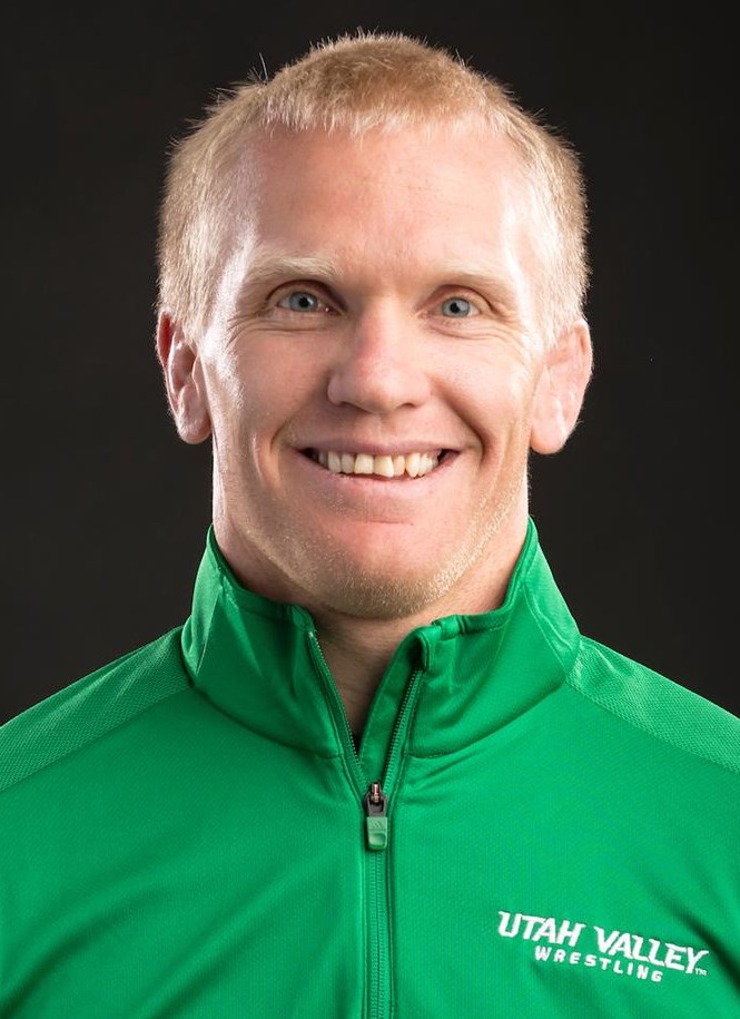 Coach Luke Lofthouse