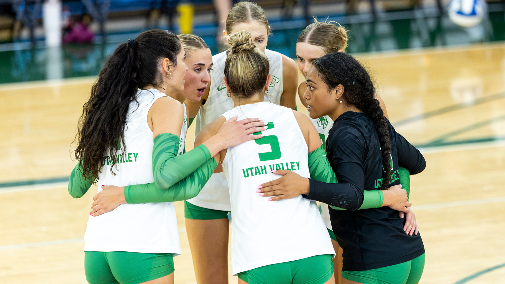 UVU huddle 
