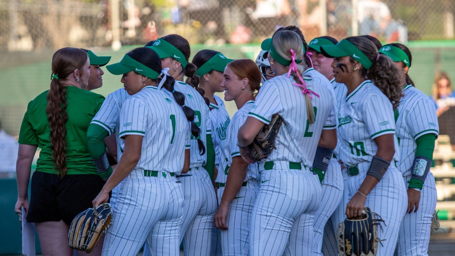 Team huddle vs SLCC during fall season