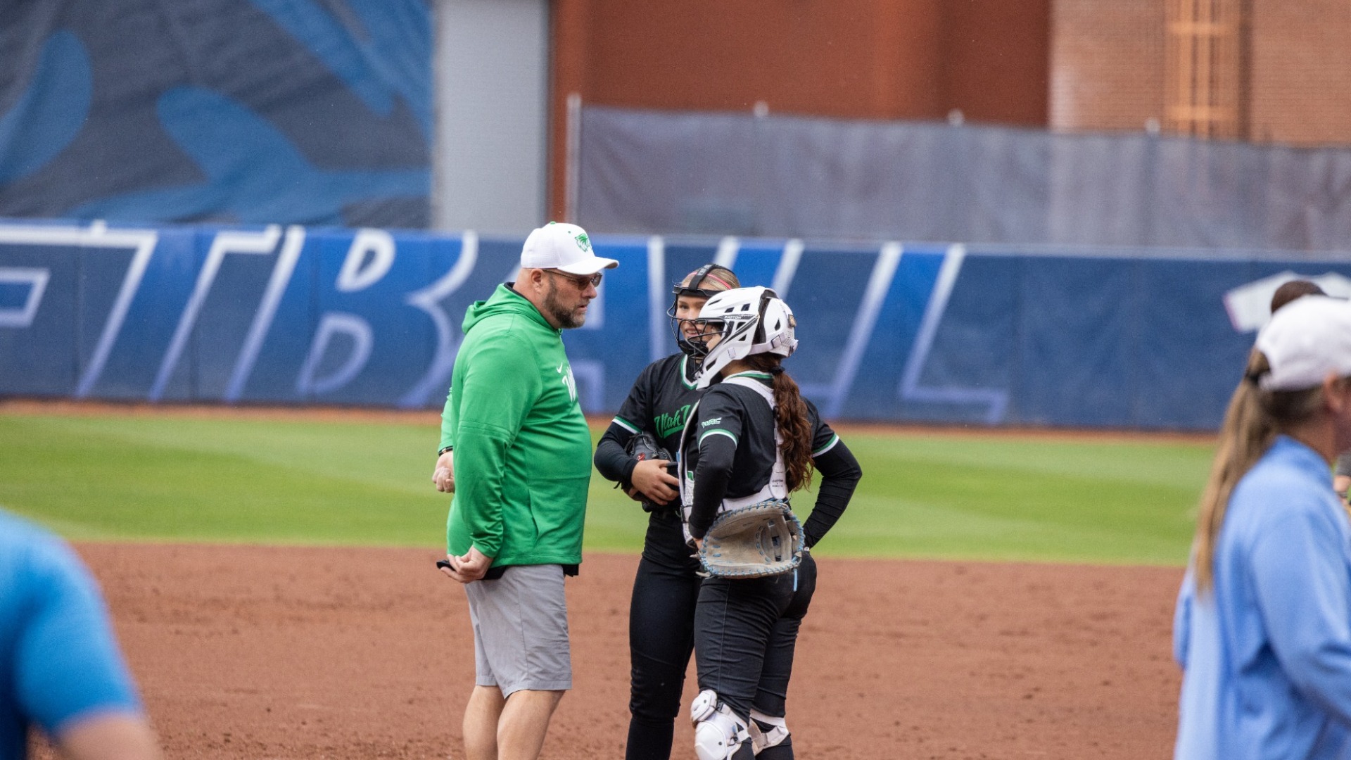 Mound visit at Arizona