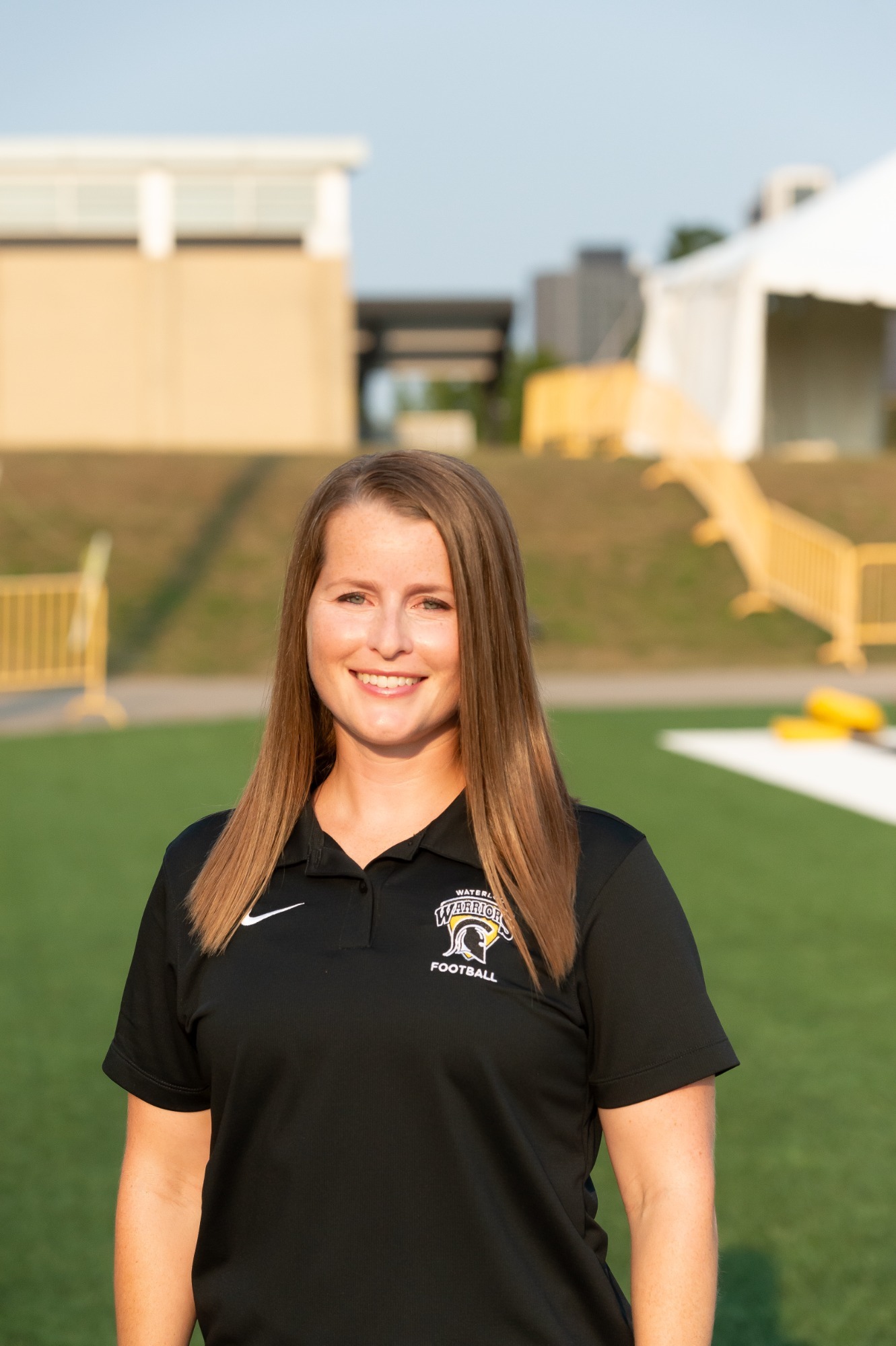 Taylor MacIntyre Headshot