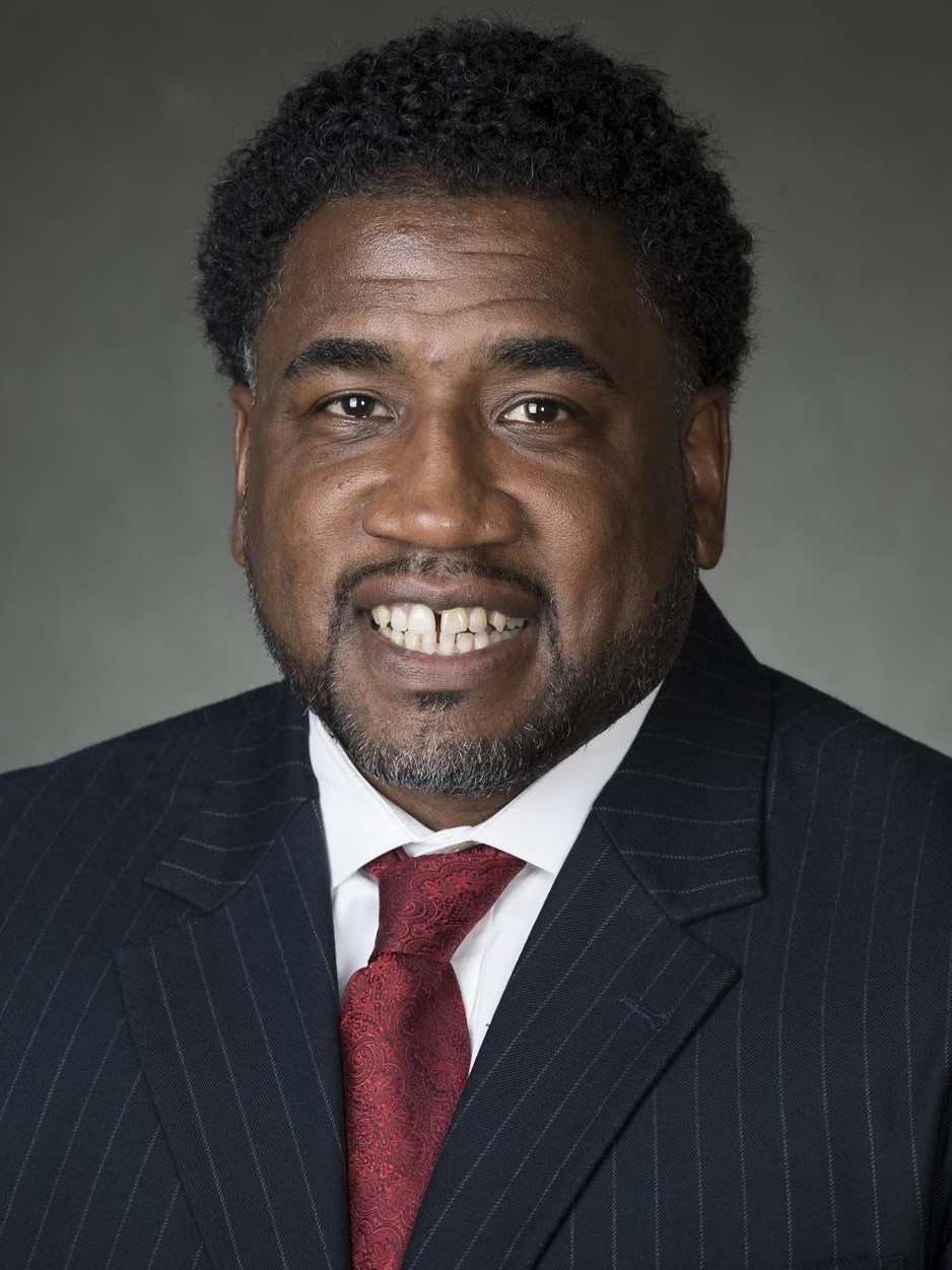 Craig Carter headshot