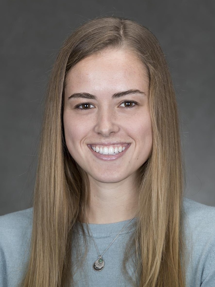 Emili Leyden head shot