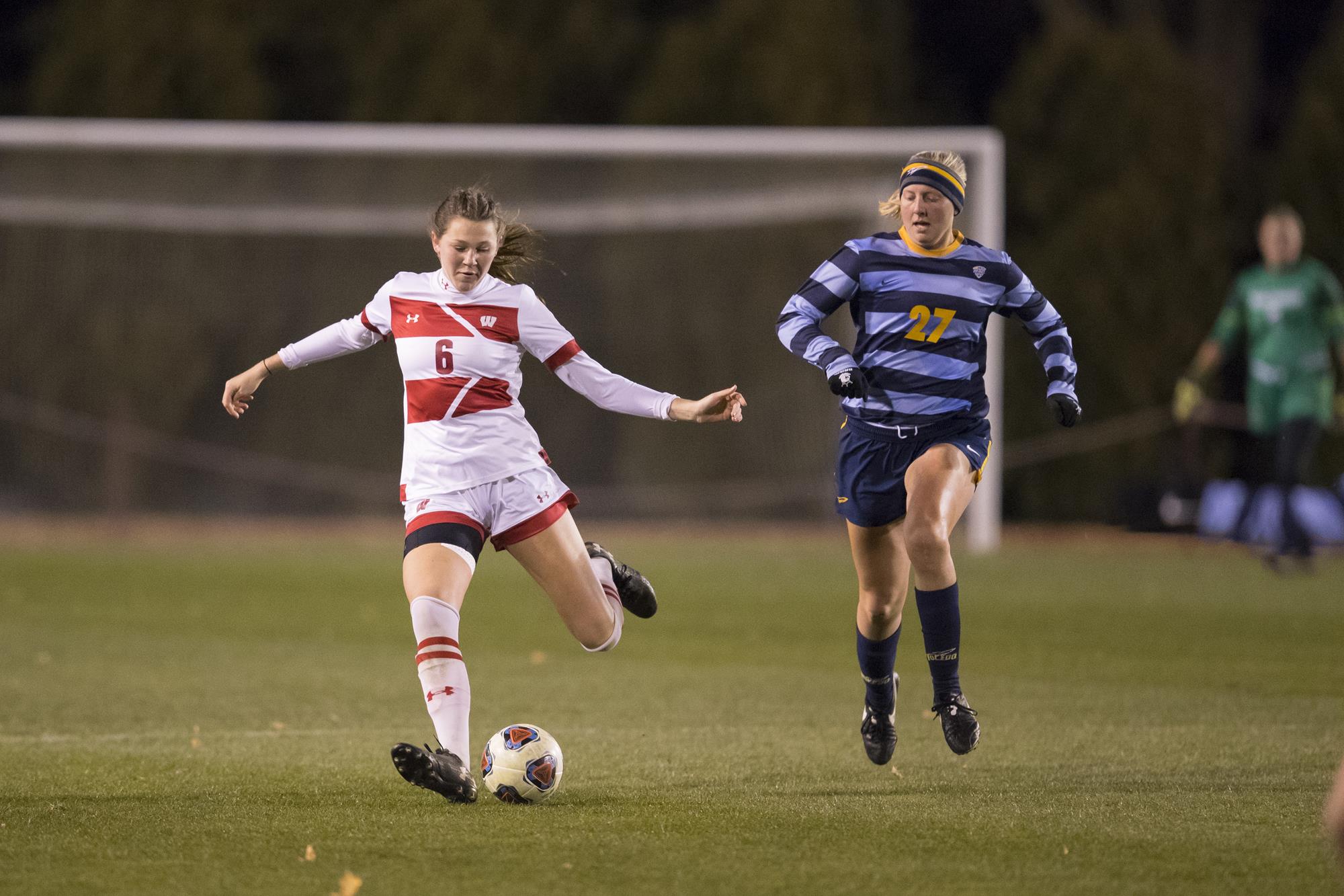 Grace Douglas Women's Soccer Wisconsin Badgers