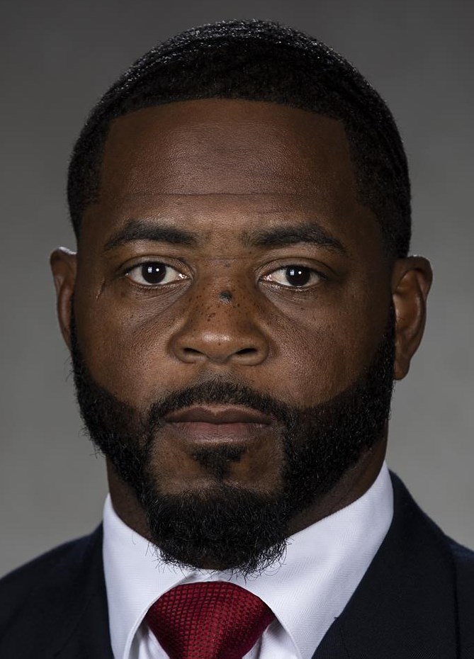 Hank Poteat headshot 2021