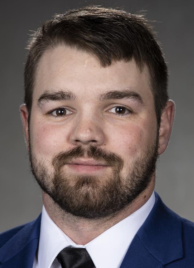 Billy Lewis headshot 2021
