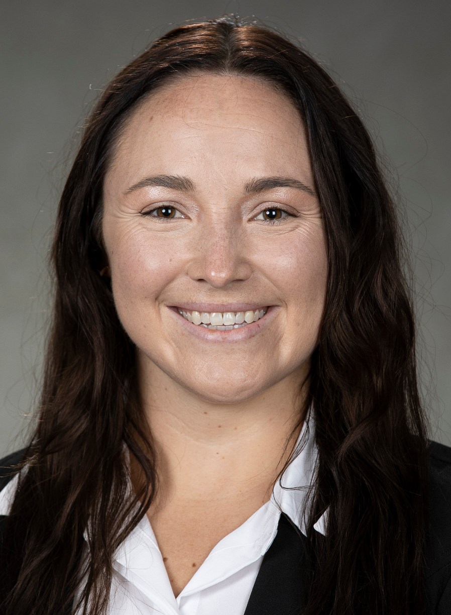 Sophie Pomrehn, Wisconsin Football Performance Dietitian 