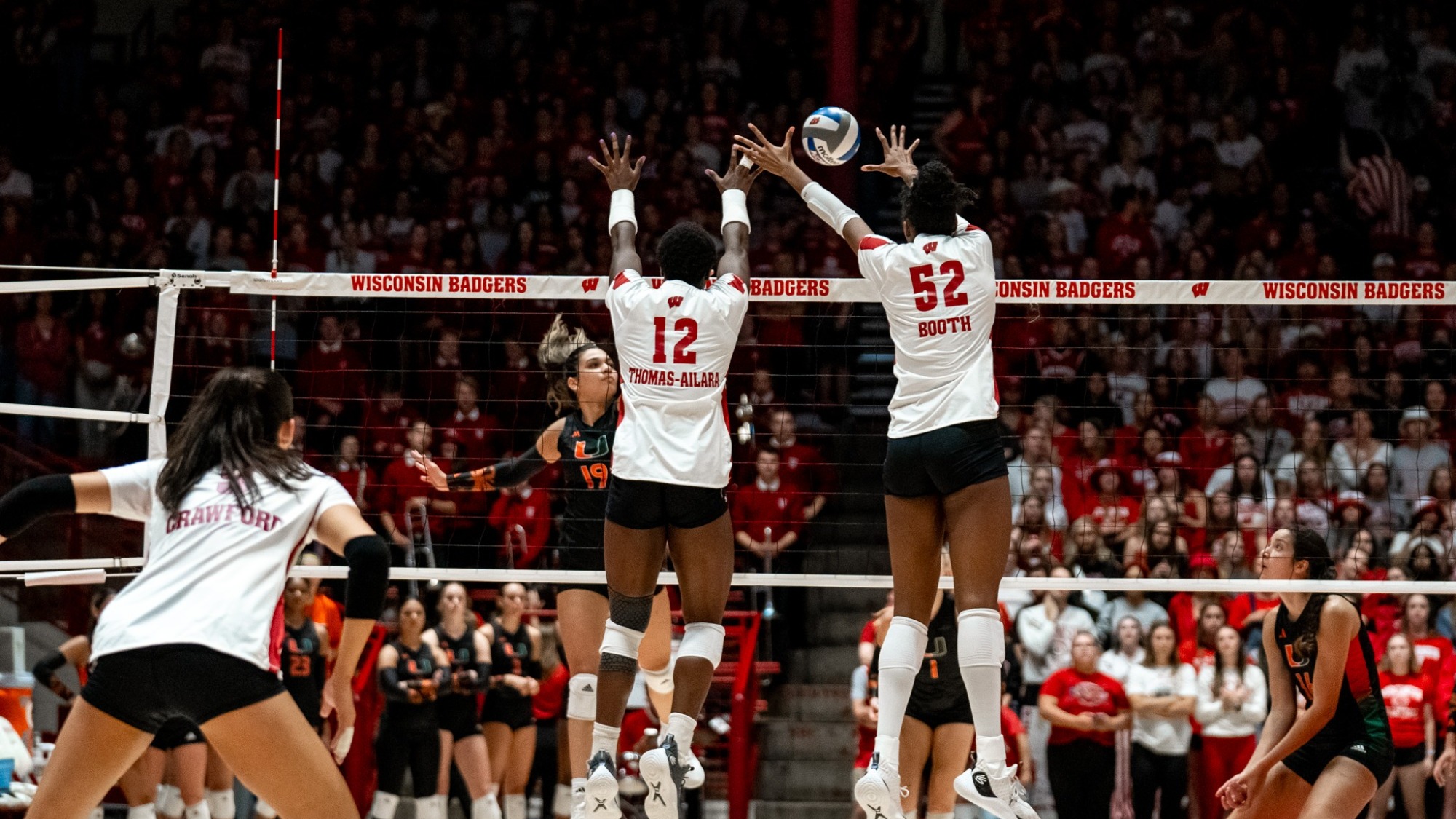 Carter Booth Volleyball Wisconsin Badgers