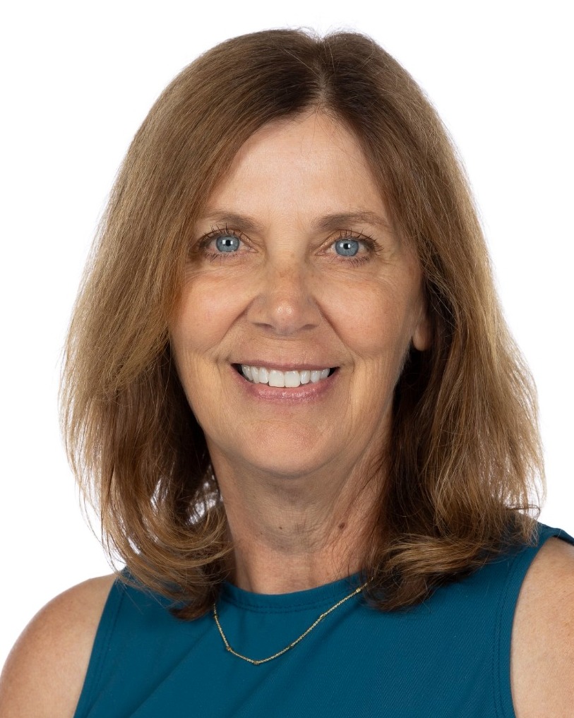 Laura Strang headshot 2024
