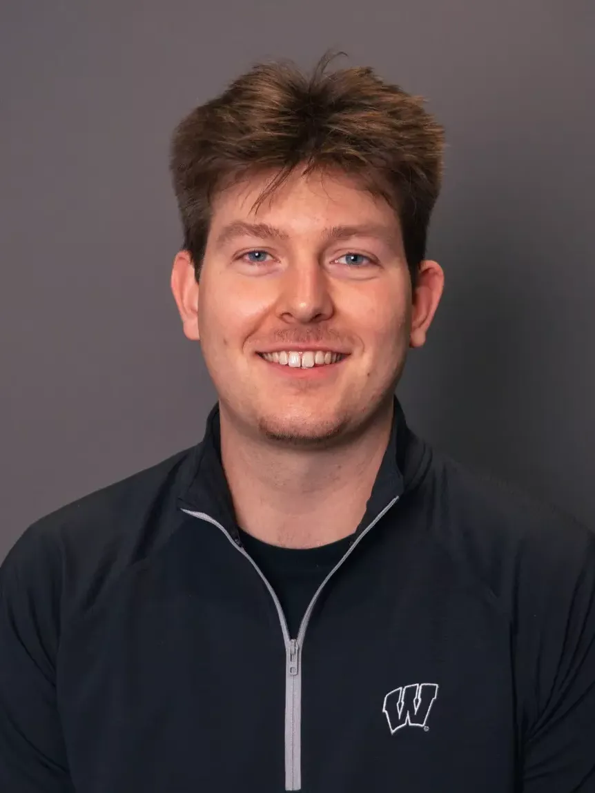 Adam Urlaub