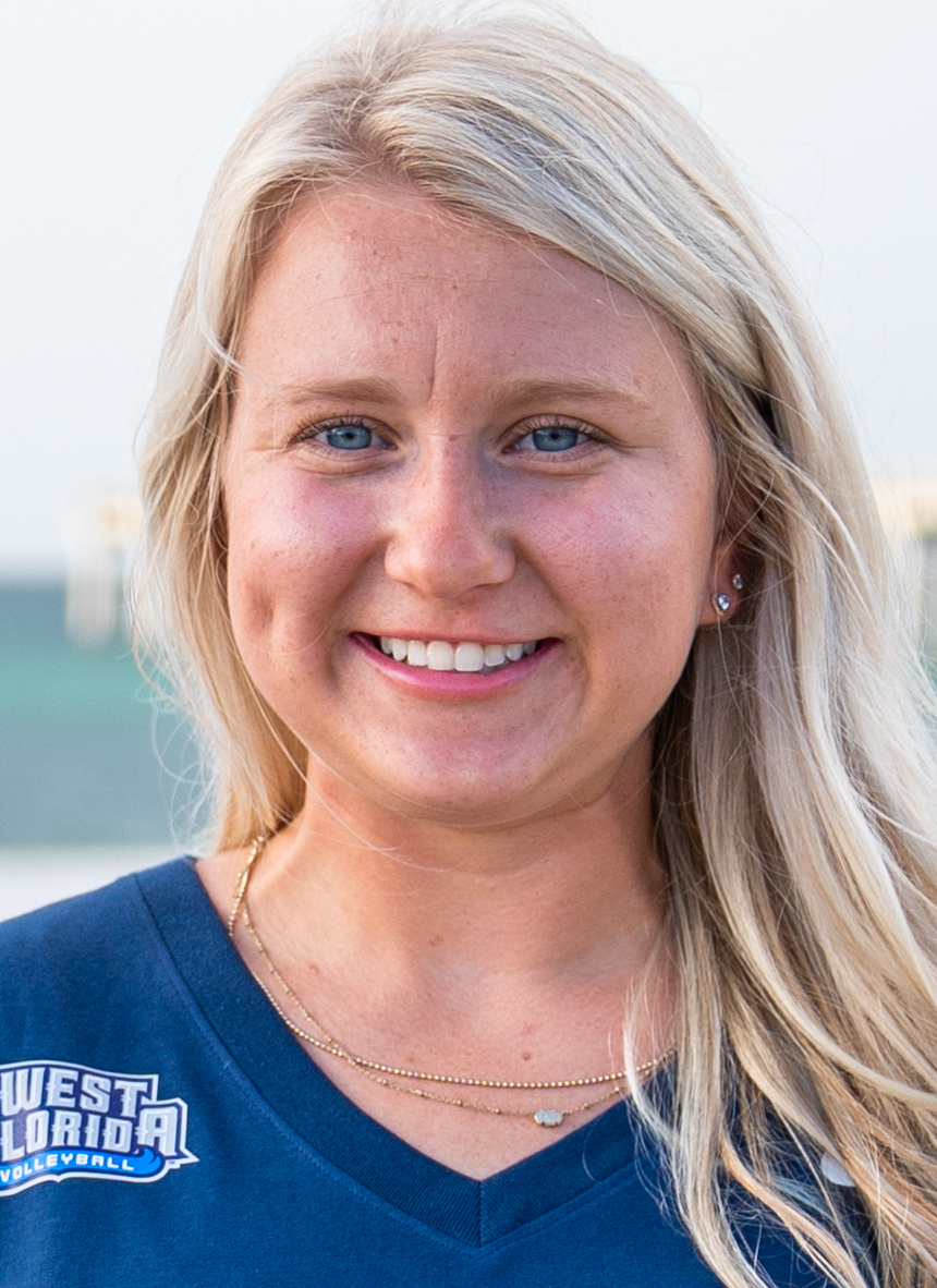 Ashton Marshall Headshot