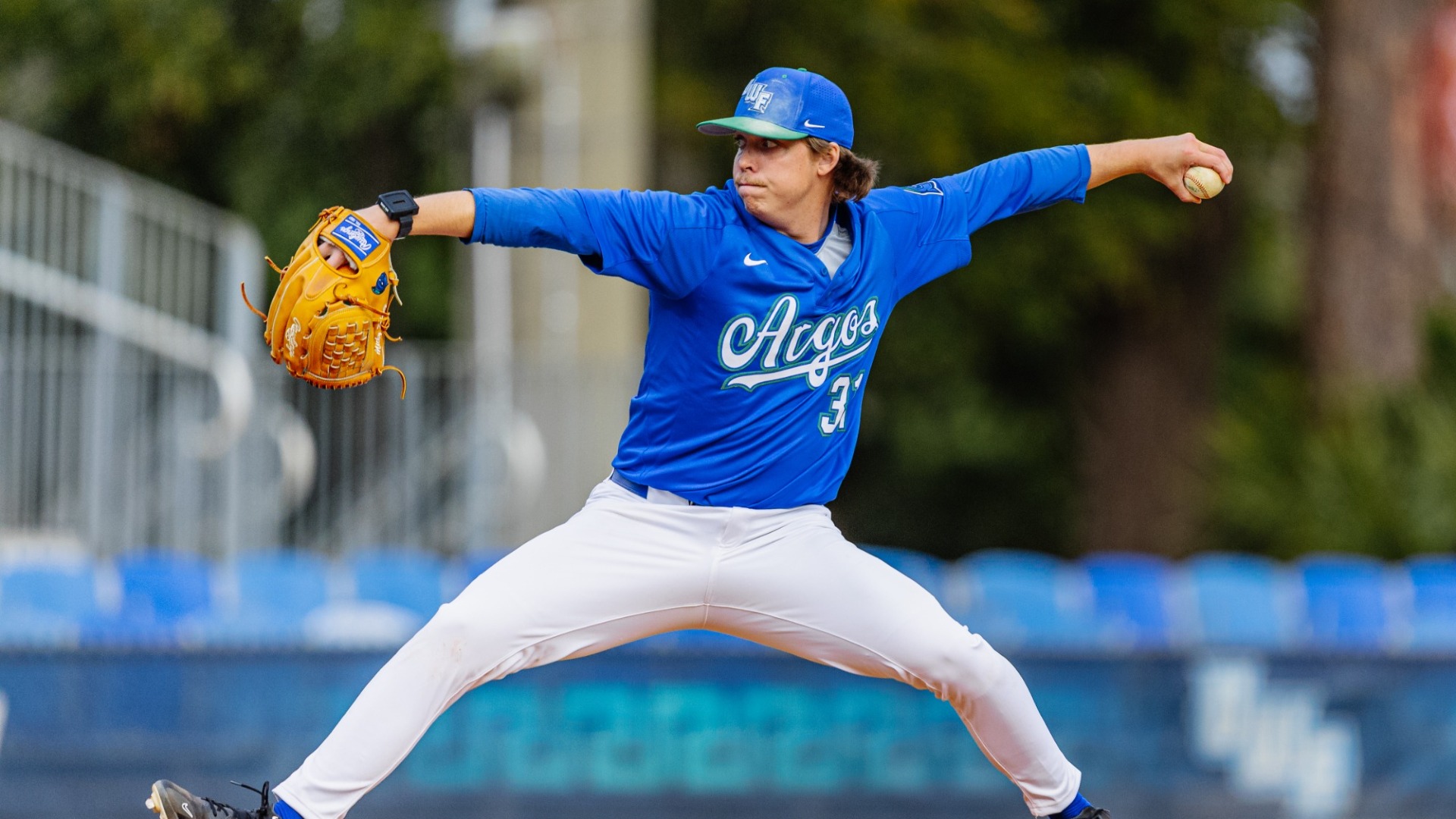 Micky Scheetz on the mound throwing