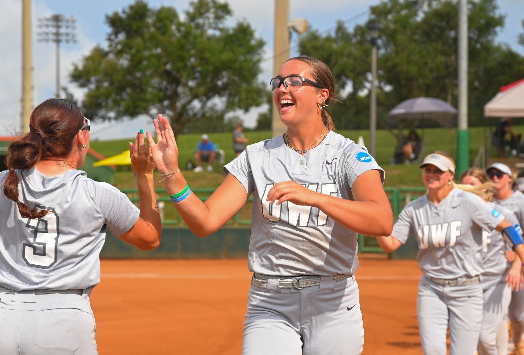 Hannah Harper high five line