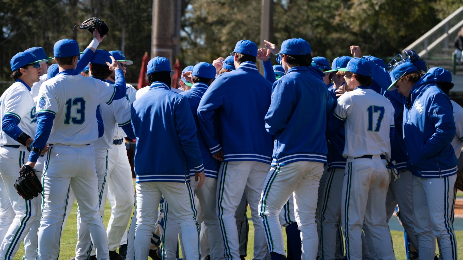 BSB Team huddle pregame