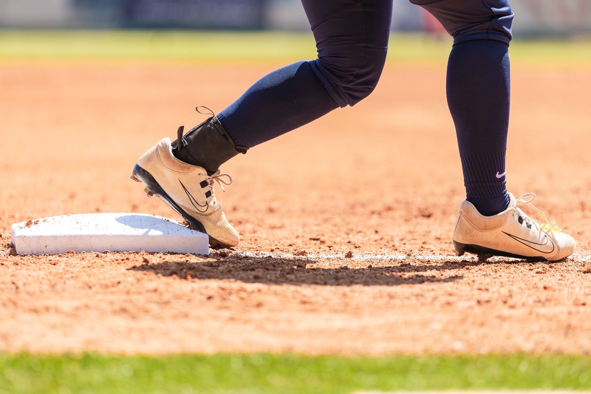 Softball cleats generic