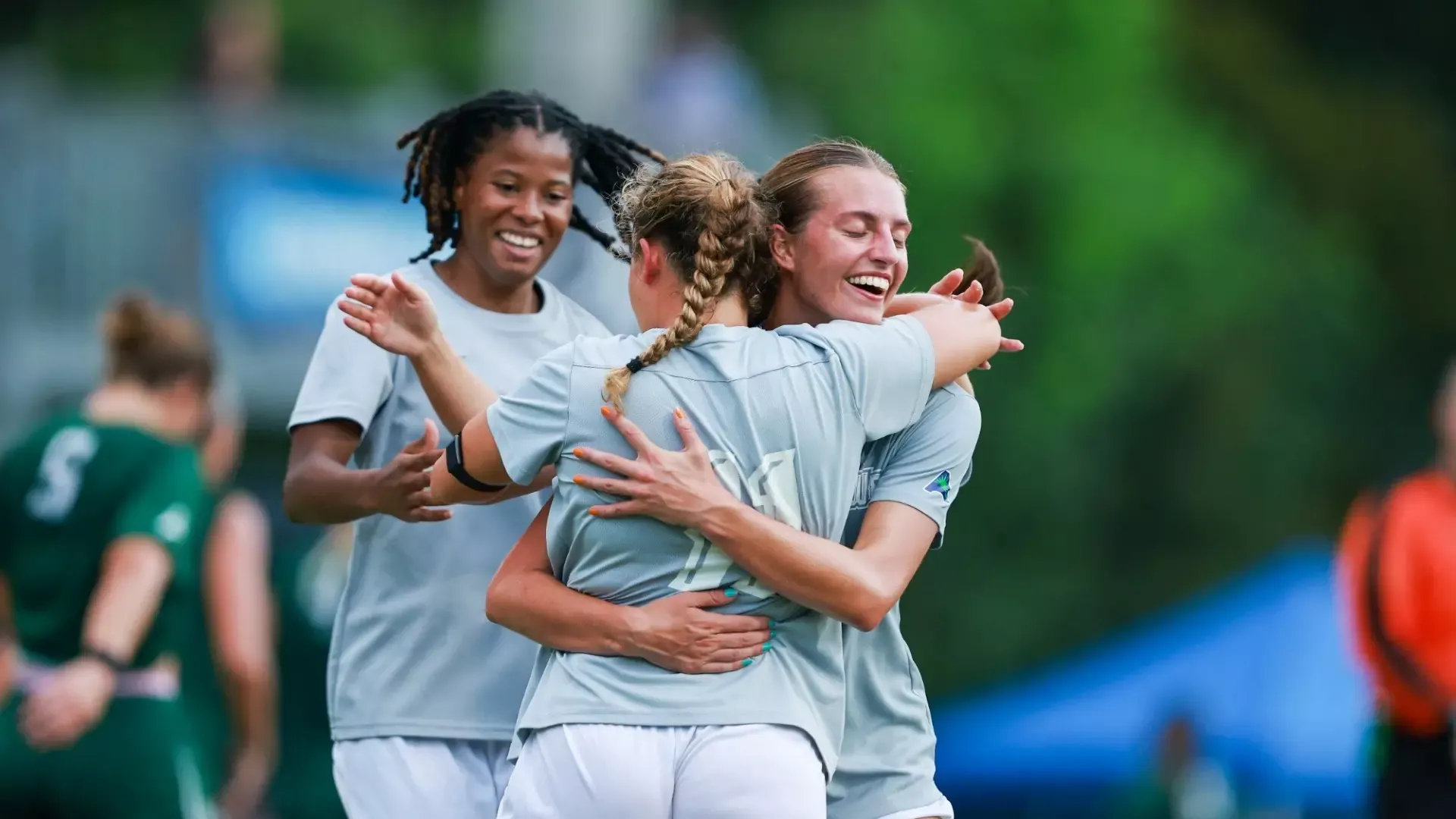 WSOC beat Stetson 9.3