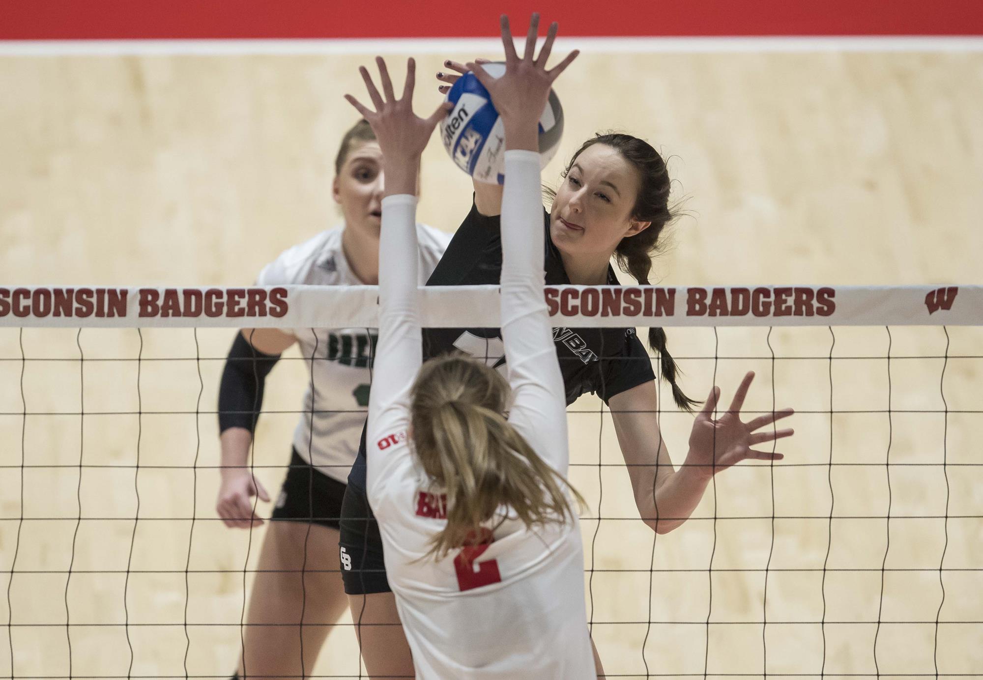 Anna Eaton - Women’s Volleyball - University of Wisconsin Green Bay