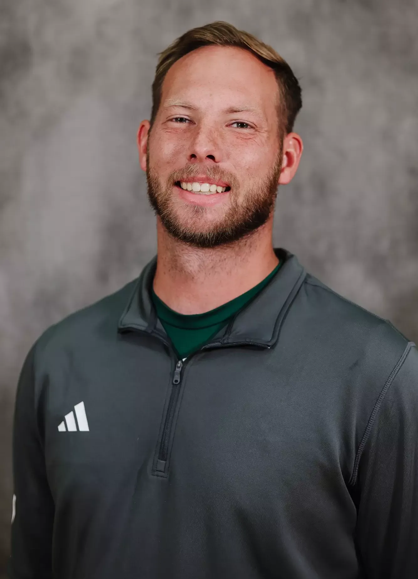 Kyle Ihn headshot